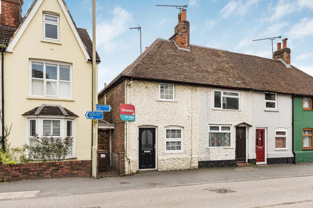 2-bed terraced on Anstey Road, Alton, Hampshire, £325,000