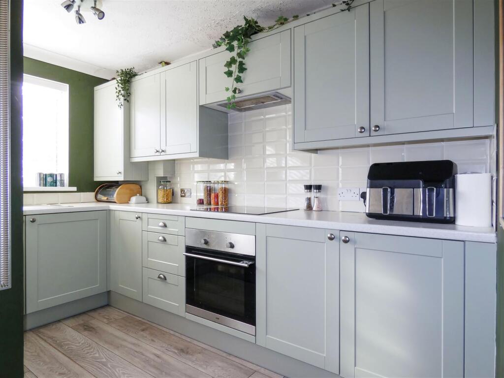 House in Arun, Toddington, Littlehampton - View 2