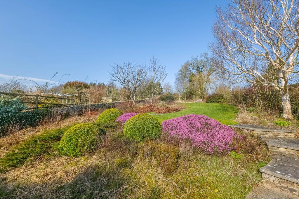 House in Lancaster - View 5