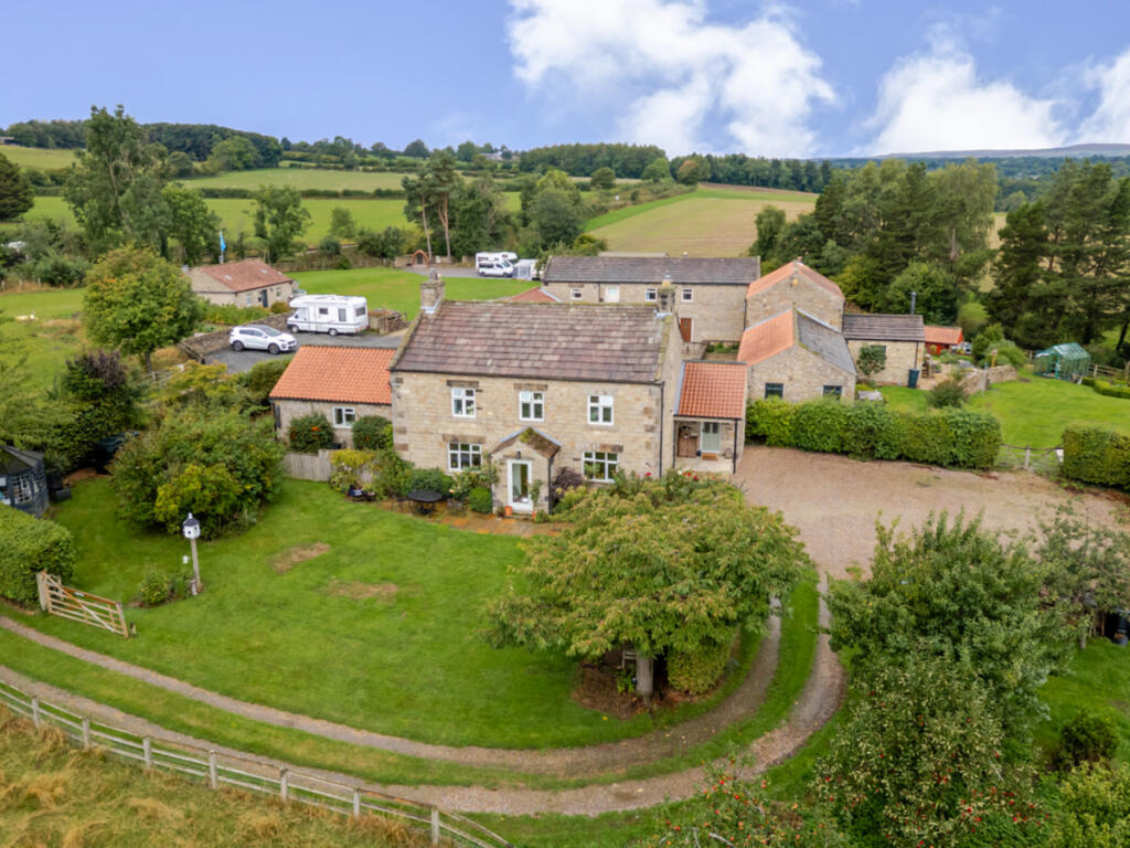 House in Finghall - View 3
