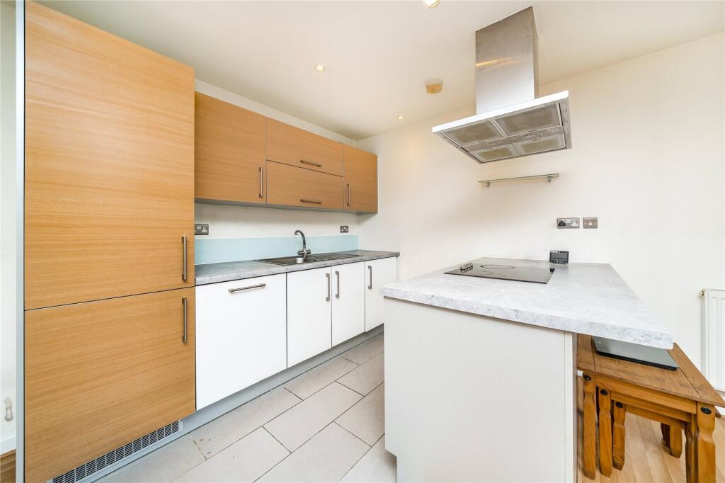 Apartment in London - View 3
