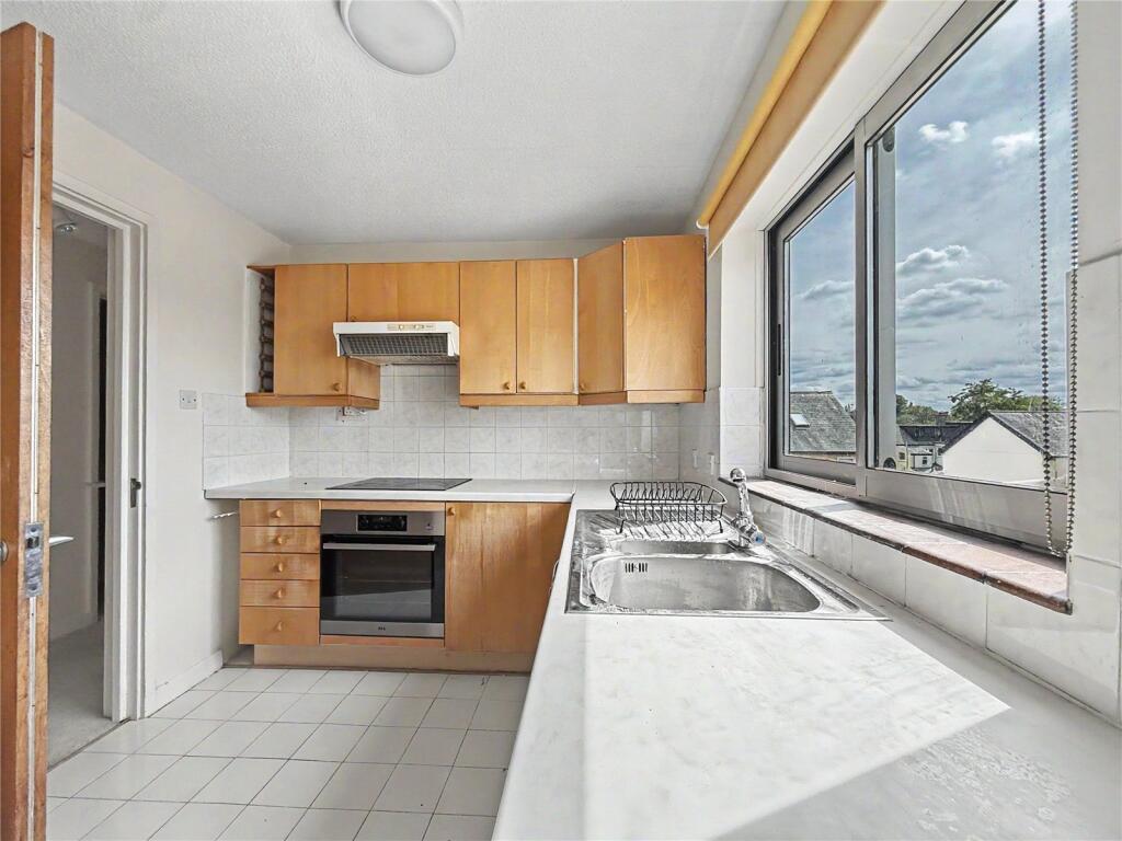 Apartment in Cambridge, Newnham - View 4
