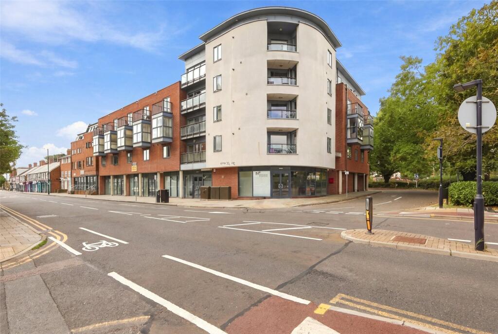 Main image of property: Broomfield Road, Chelmsford, Essex, CM1