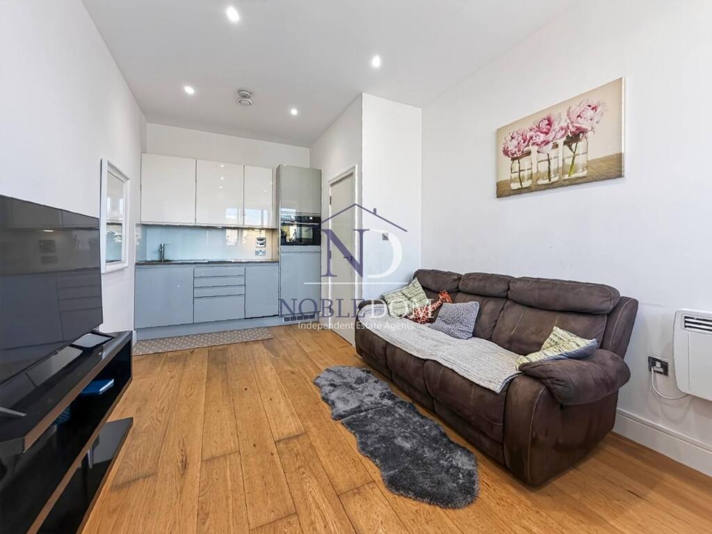 Apartment in Twickenham