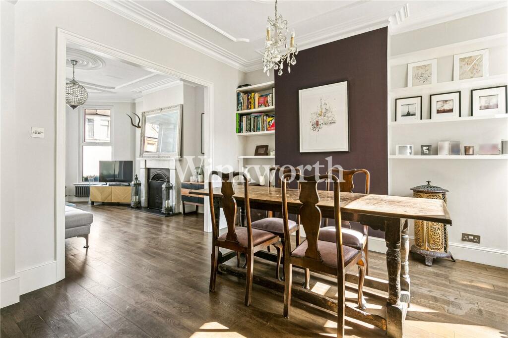 House in London - View 4