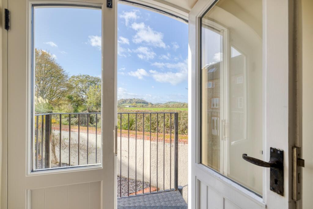 Additional image 12 of Wells