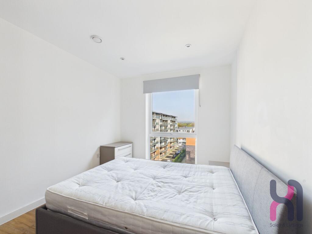 Apartment in Manchester - More