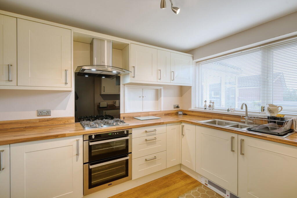 The Cedars, Whickham photo 4