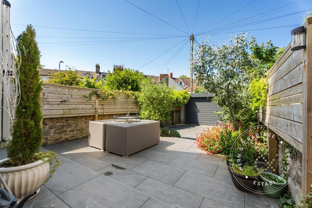 Rawden Place, Riverside, Cardiff - More