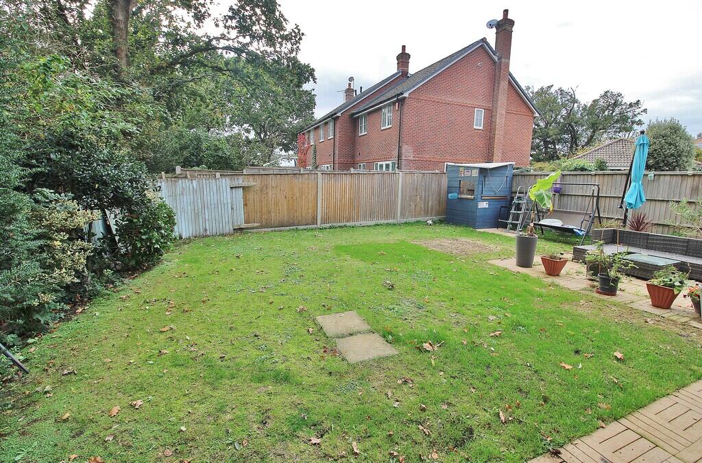 Wagtail Road, Horndean photo 2