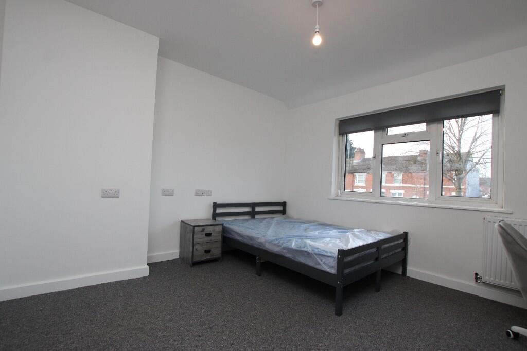 House in Northampton - View 4