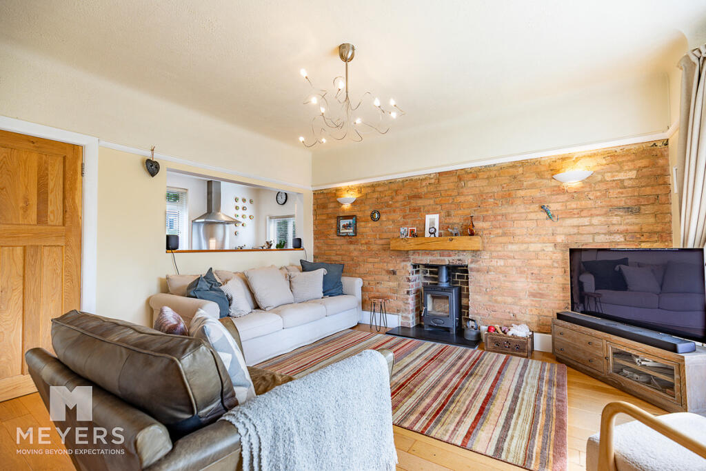 Brackendale Road, Bournemouth, BH8 9 photo 5