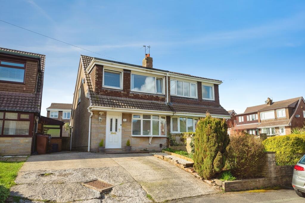 Main image of property: Neston Close, Shaw, Oldham, Greater Manchester, OL2