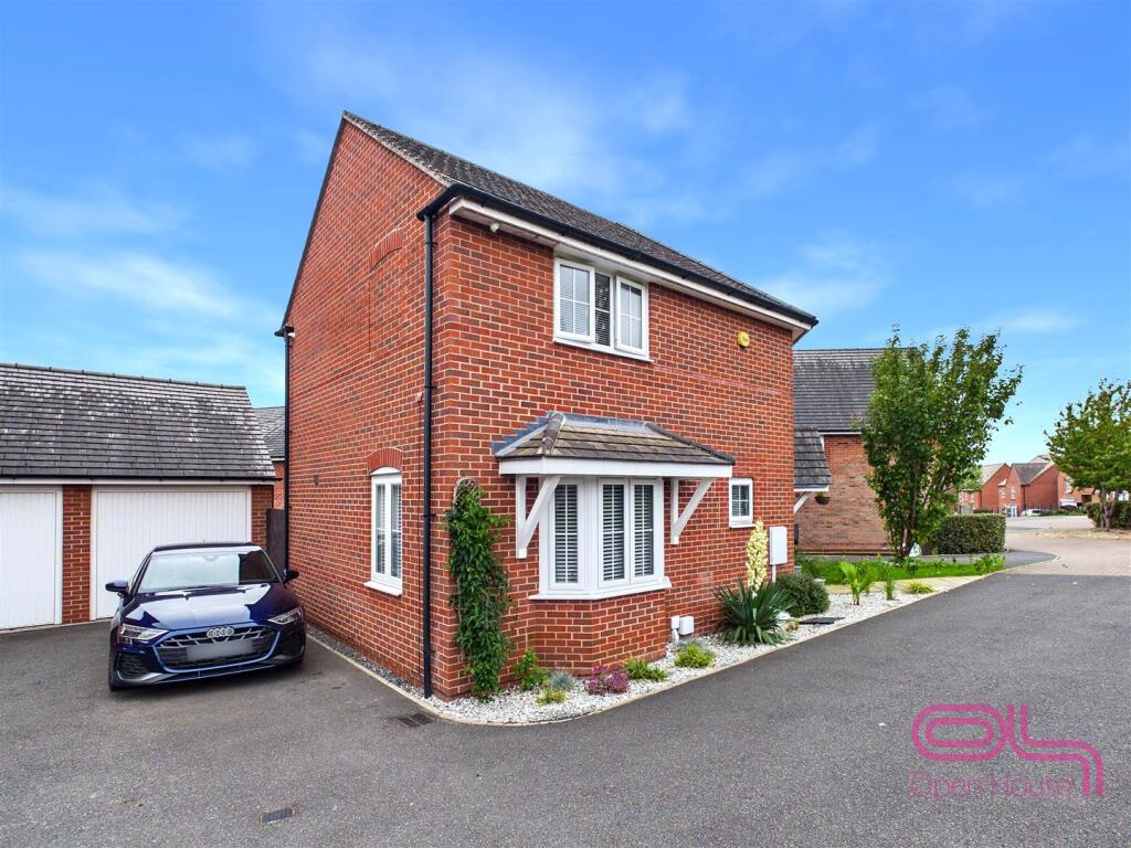 House in South Derbyshire, Derbyshire - View 2