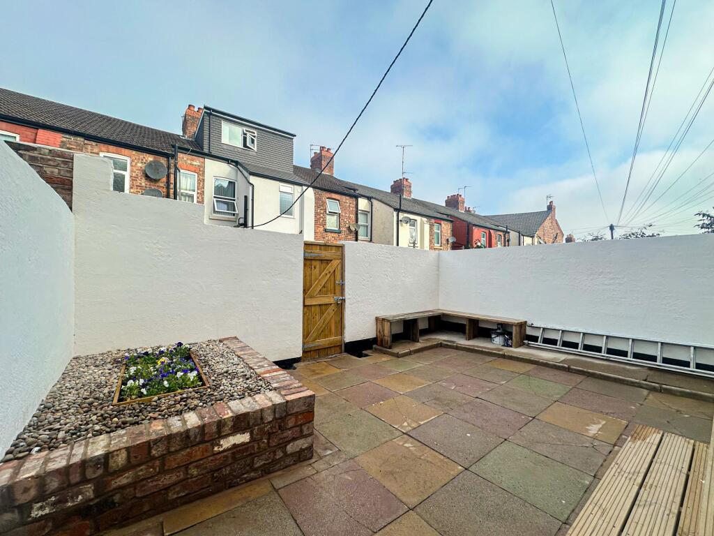Apartment in Birkenhead, Claughton - View 4