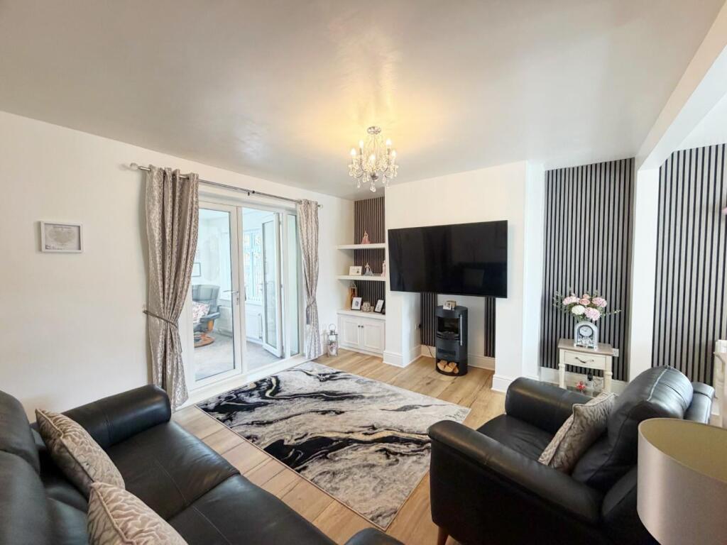 House in Stockton-on-Tees - More