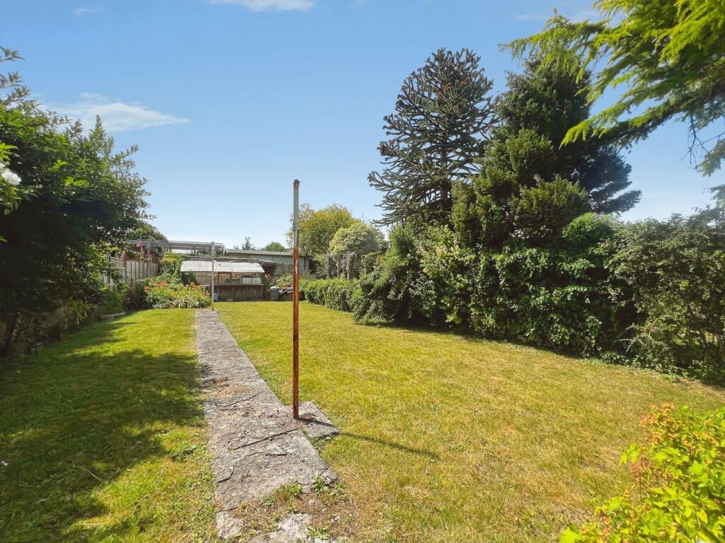 House in Street, Somerset - View 2