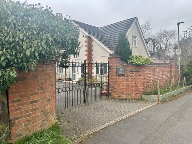 Main image of property: Dunchurch Road, Rugby CV22 6DR