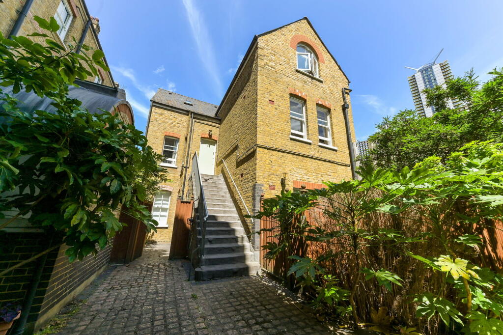 Main image of property: Renfrew Road, London, SE11