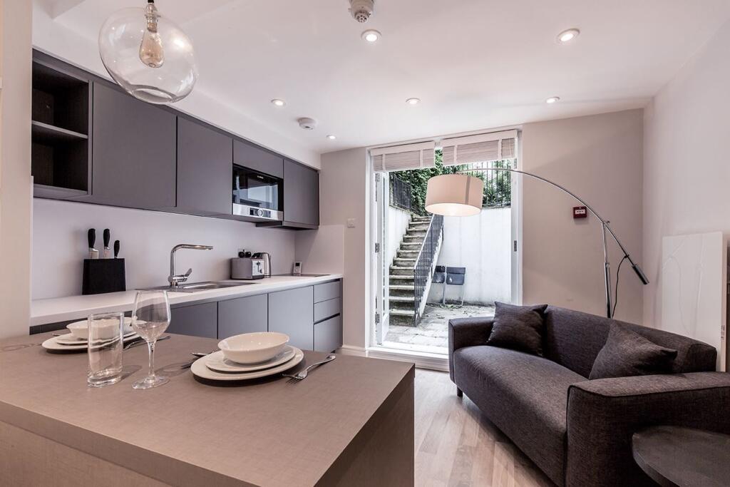 Studio flat for rent