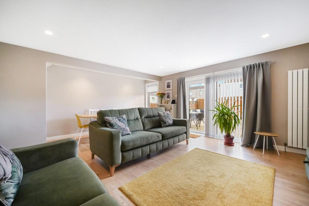 94 Kaimes Crescent, Kirknewton, EH27 8AS photo 3