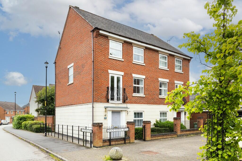 Main image of property: Crackthorne Drive, Rugby, Warwickshire, CV23