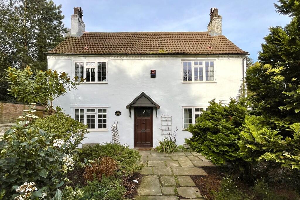 Main image of property: Rose Cottage, Main Street, Old Cantley