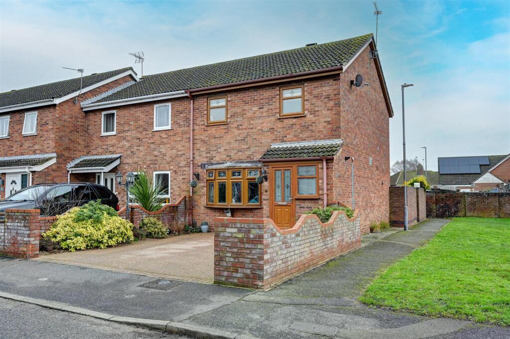 Main image of property: Parkland Drive, Bradwell, Great Yarmouth