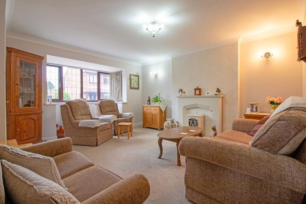 Pear Tree Close, Epworth, DN9 photo 2