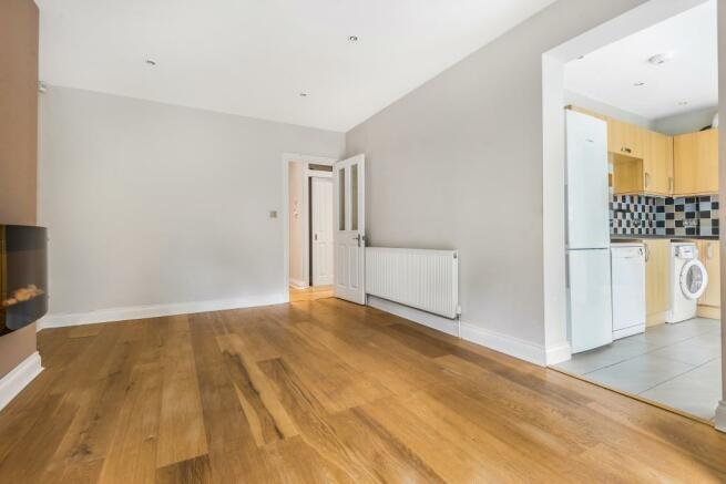 Apartment in London - View 3