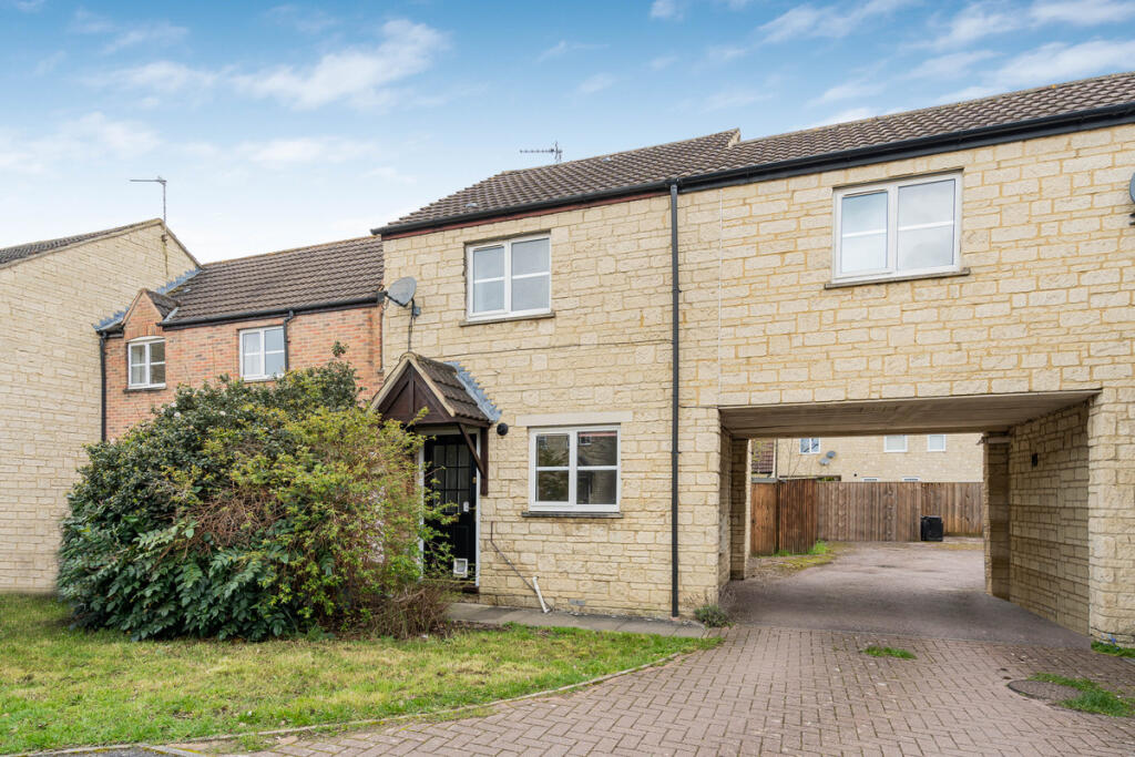 Main image of property: The Bramblings, Bicester, OX26