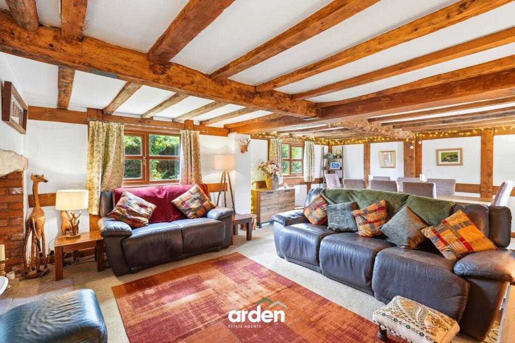 House in Worcester - More