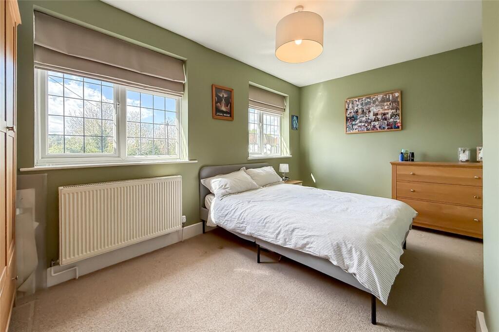 Additional image 9 of Laburnum Grove, St. Albans, Hertfordshire, AL2