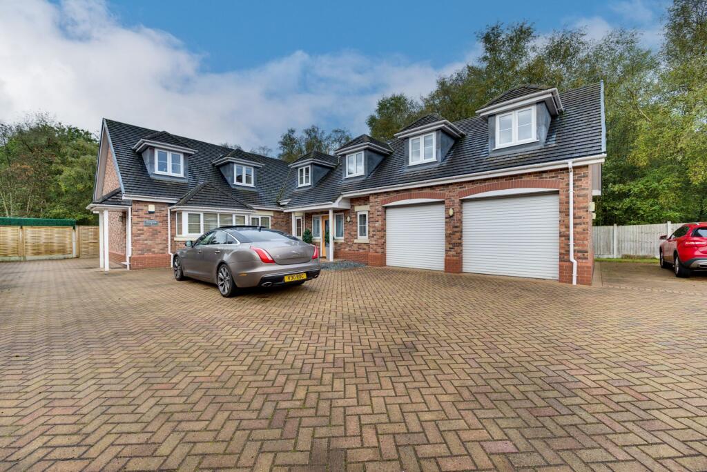 Main image of property: Rowan Place, Somerford, CW12