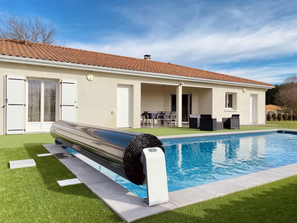 Main image of property: 16500 confolens