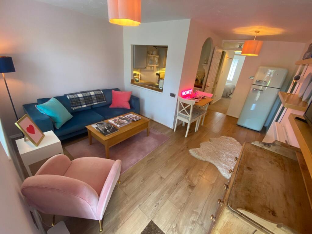 Main image of property: Abingdon Close