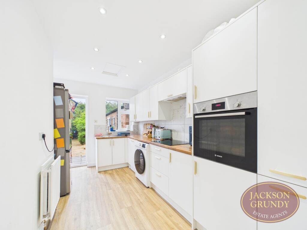 House in Northampton - View 2