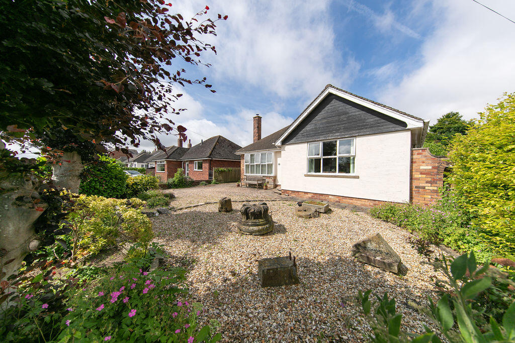 Main image of property: No. 26 Lowcross Road, Poulton-le-Fylde, Lancs FY6 8EA