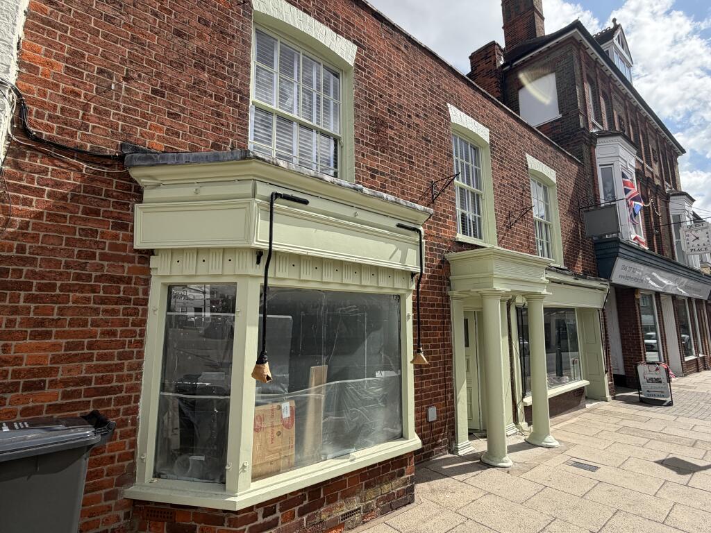 Main image of property: 4 Bedroom Apartment, High Street, Maldon, CM9