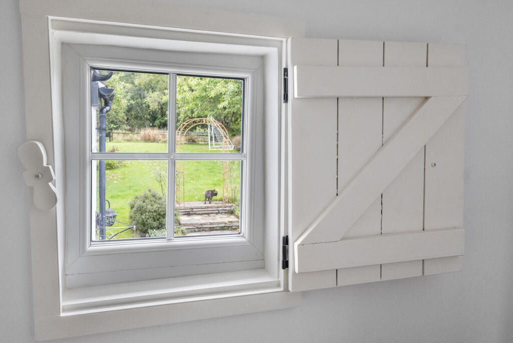 Additional image 33 of Parish Hill, Bournheath, Bromsgrove B61 9JH