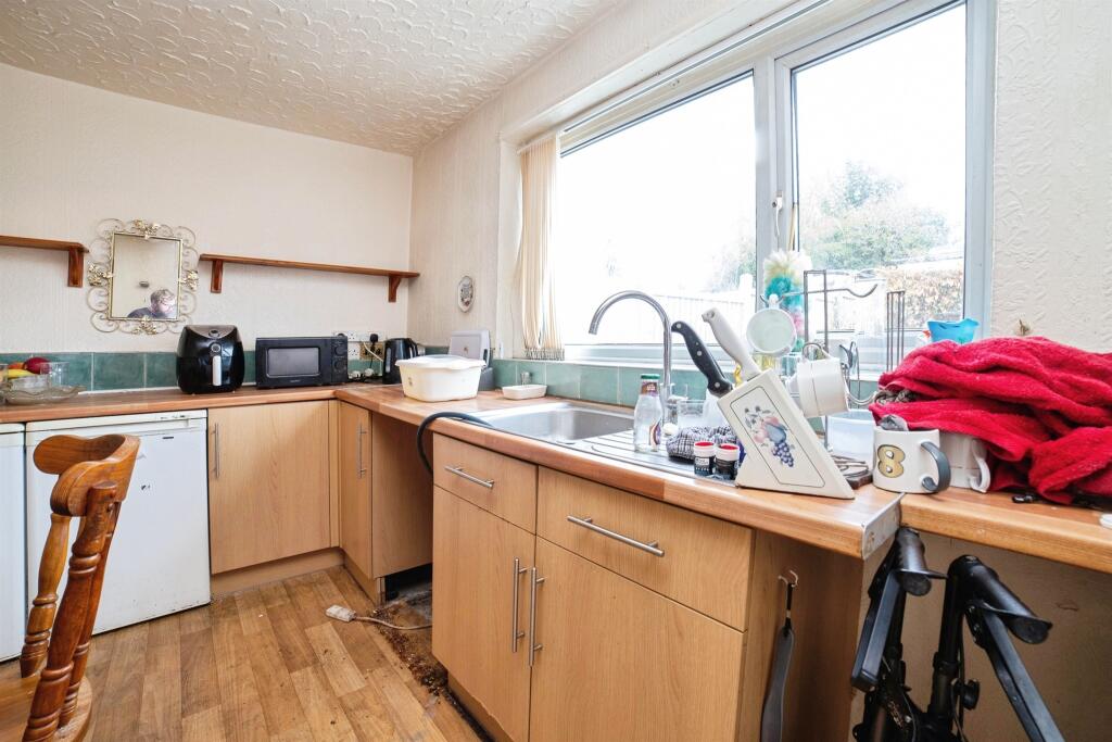 House in Mansfield, Ladybrook - View 5