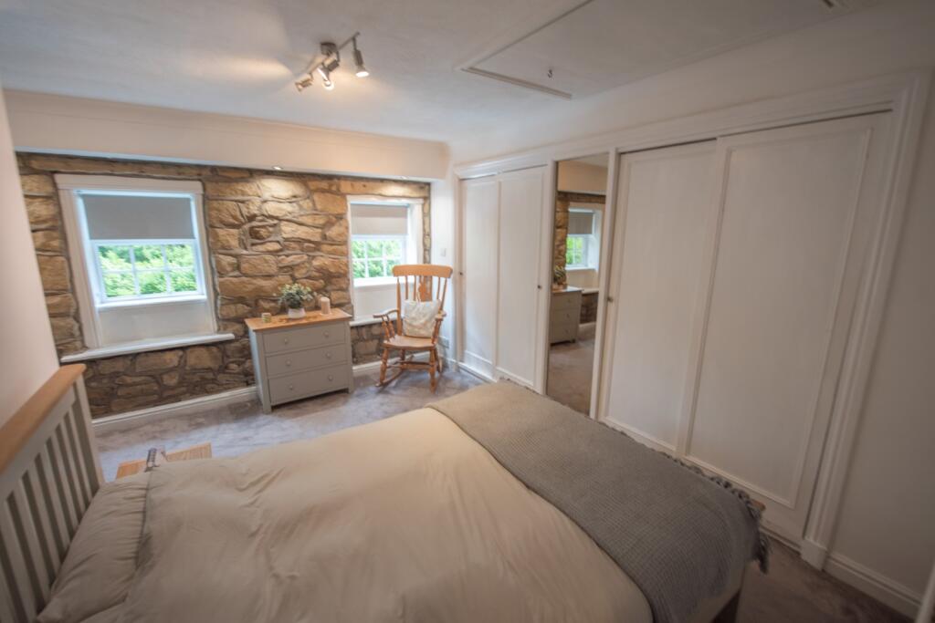 Lavender Cottage, 7 Middleton, Cowling BD22 0DQ - More
