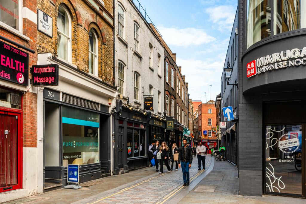 Widegate St 2223 3F  Low Res 14.jpg