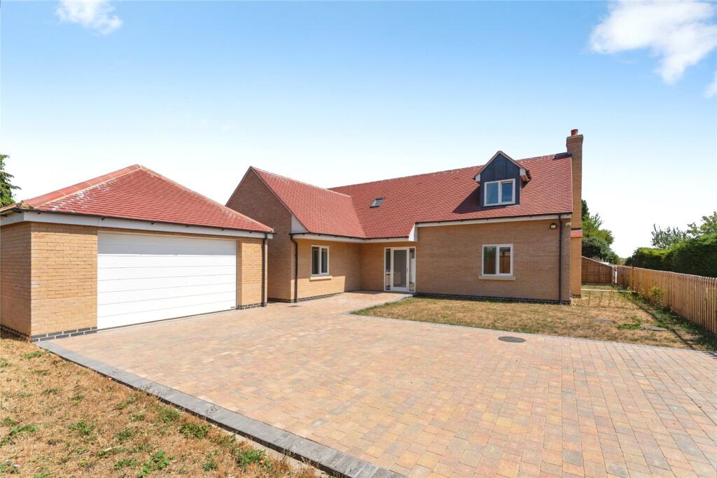 Main image of property: Cottenham Road, Histon, Cambridge, Cambridgeshire, CB24