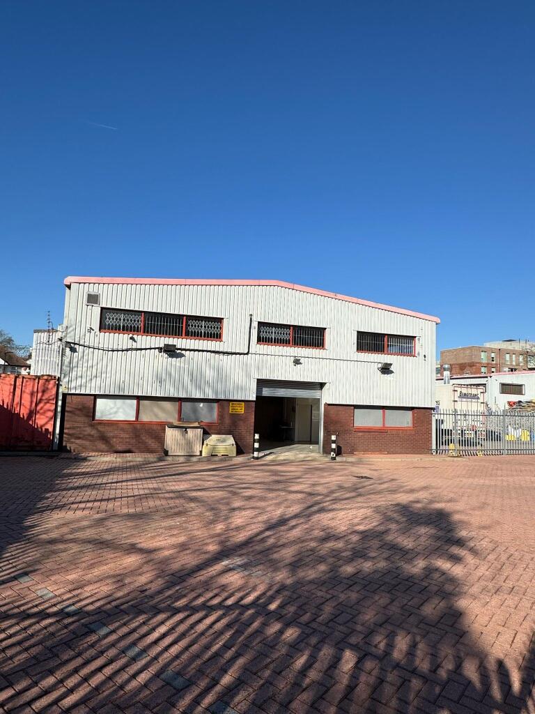 Main image of property: Unit 8, The Metro Centre, St. Johns Road, Isleworth, TW7 6NJ