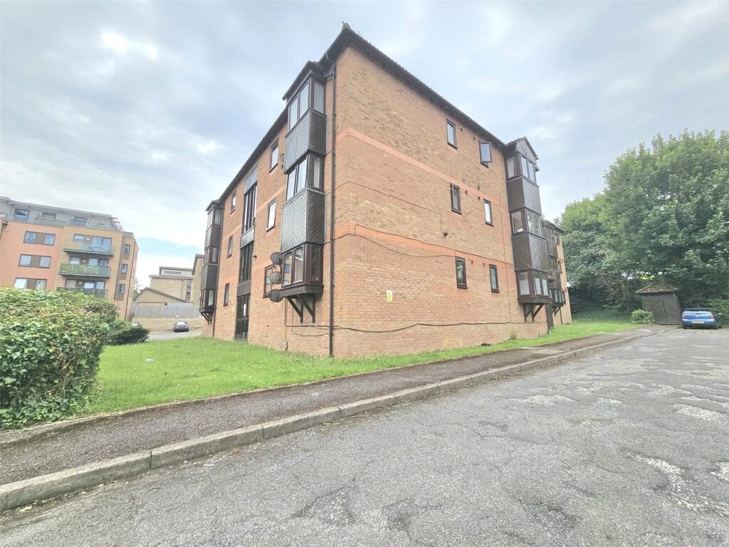 Main image of property: Rushdon Close, Romford, RM1