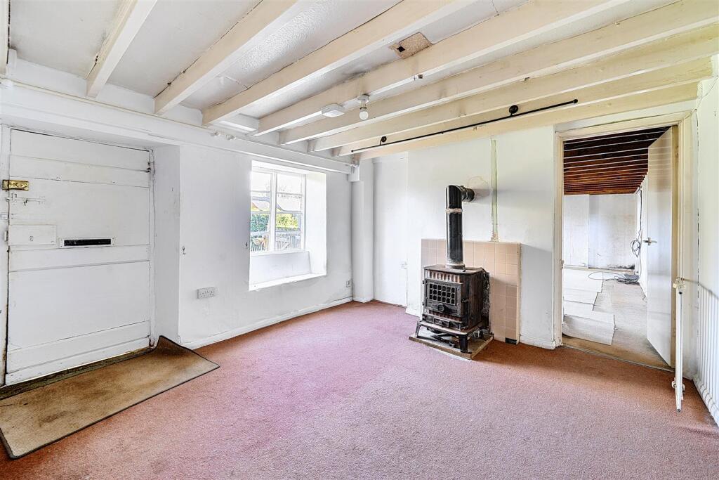 House in Northampton - View 2