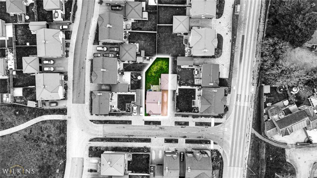 Additional image 27 of Highclere Avenue, Tamworth, Staffordshire, B79