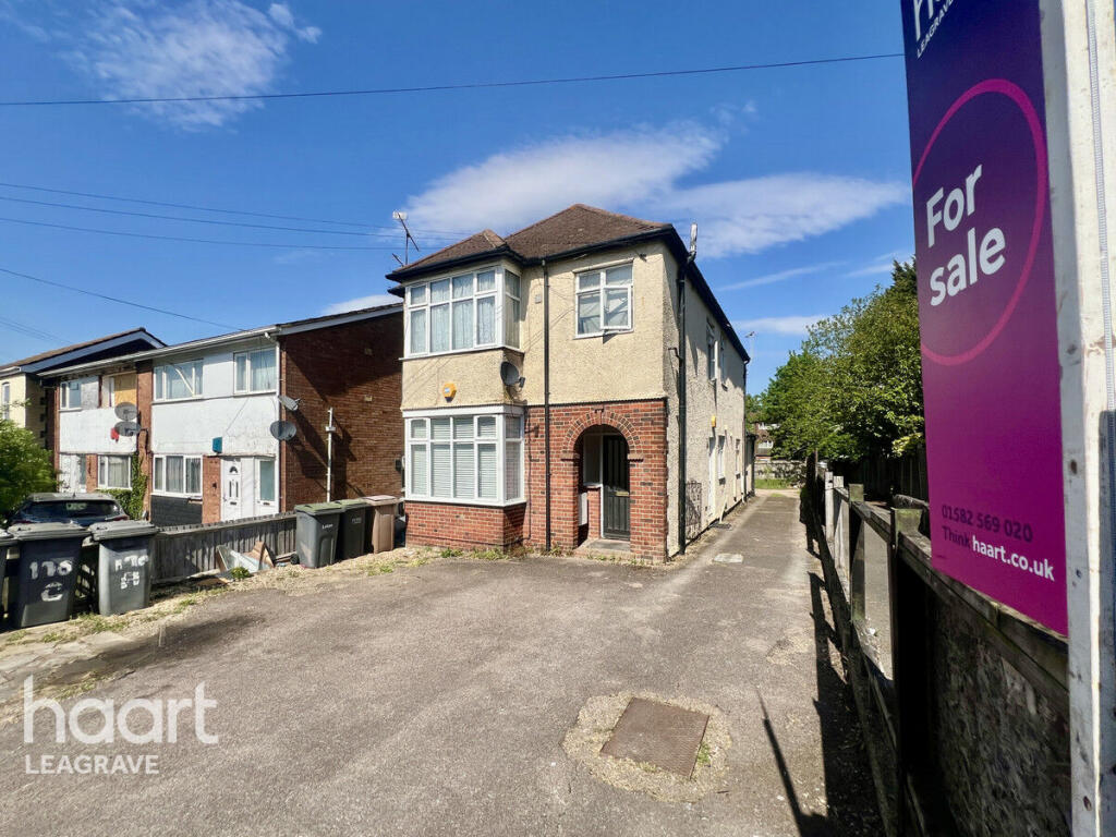 Main image of property: Beechwood Road, Luton