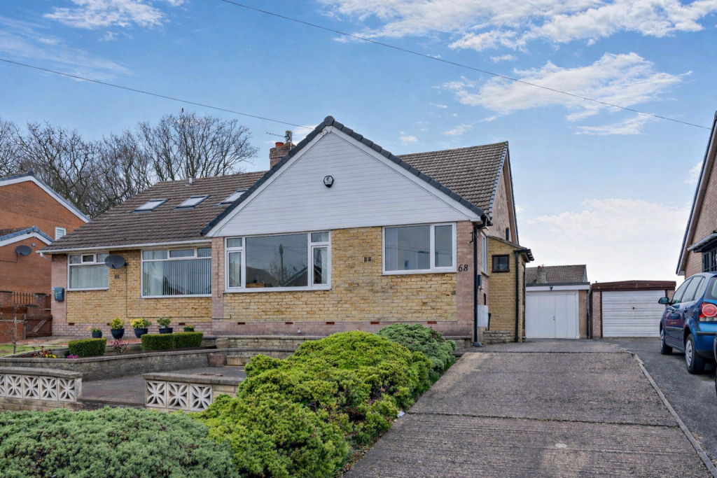 Main image of property: Woodkirk Gardens, Dewsbury, West Yorkshire
